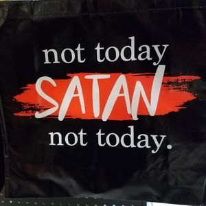 Meet your Posher, Shirley